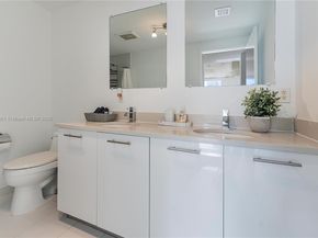 3250 NE 1st Ave 702, Miami FL 33137
