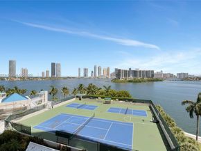 3370 Hidden Bay Dr 511, Aventura FL 33180