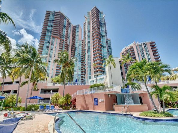 3370 Hidden Bay Dr 511, Aventura FL 33180