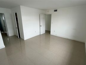 3849 NE 169th St 201, North Miami Beach FL 33160