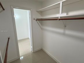 3849 NE 169th St 201, North Miami Beach FL 33160