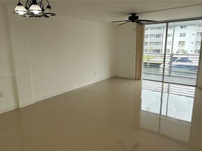 3849 NE 169th St 201, North Miami Beach FL 33160