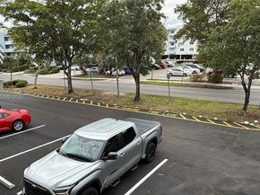 3849 NE 169th St 201, North Miami Beach FL 33160