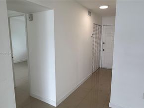 3849 NE 169th St 201, North Miami Beach FL 33160