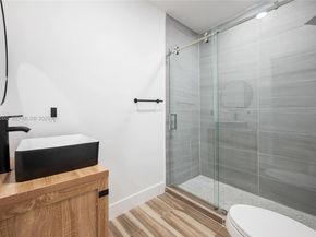 1001 NE 82nd St, Miami FL 33138