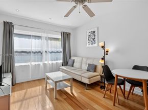 1555 Pennsylvania Ave 205, Miami Beach FL 33139