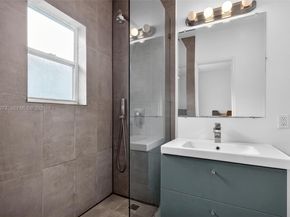 1555 Pennsylvania Ave 205, Miami Beach FL 33139