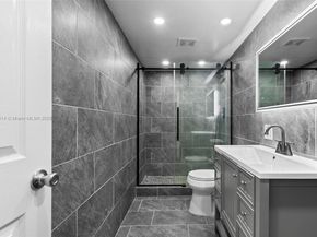 401 Golden Isles Dr 304, Hallandale Beach FL 33009