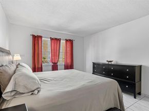 401 Golden Isles Dr 304, Hallandale Beach FL 33009