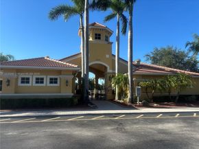 12415 SW 42nd St, Miramar FL 33027