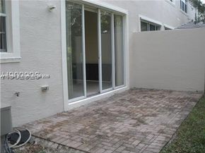 12415 SW 42nd St, Miramar FL 33027