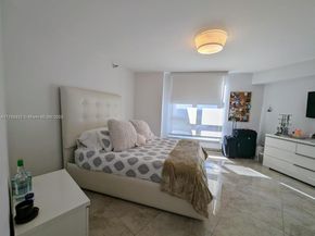 3500 Mystic Pointe Dr 2502, Aventura FL 33180