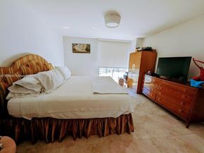3500 Mystic Pointe Dr 2502, Aventura FL 33180