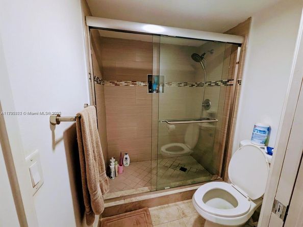 3500 Mystic Pointe Dr 2502, Aventura FL 33180