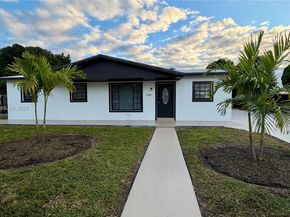 5020 NW 170th St, Miami Gardens FL 33055