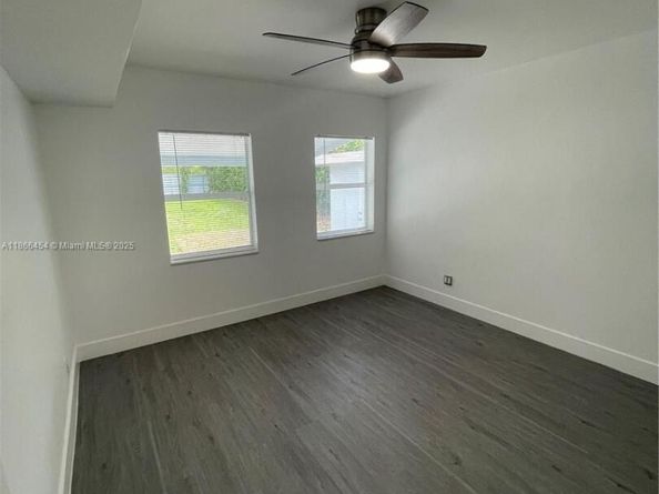 783 NW 98th St, Miami FL 33150