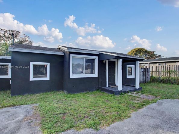 649 NW 24th Ave, Fort Lauderdale FL 33311