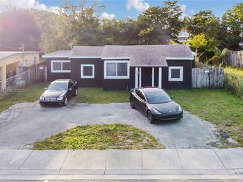 649 NW 24th Ave