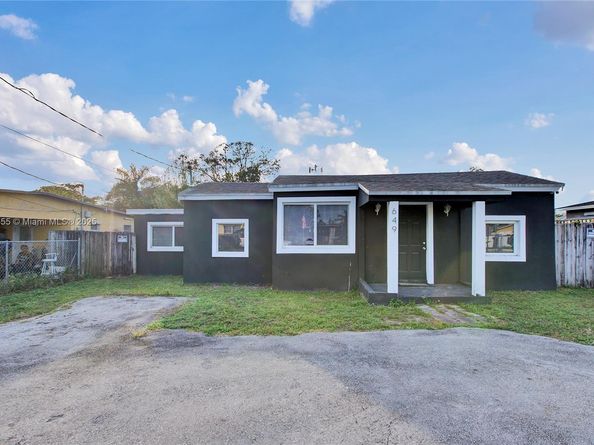 649 NW 24th Ave, Fort Lauderdale FL 33311