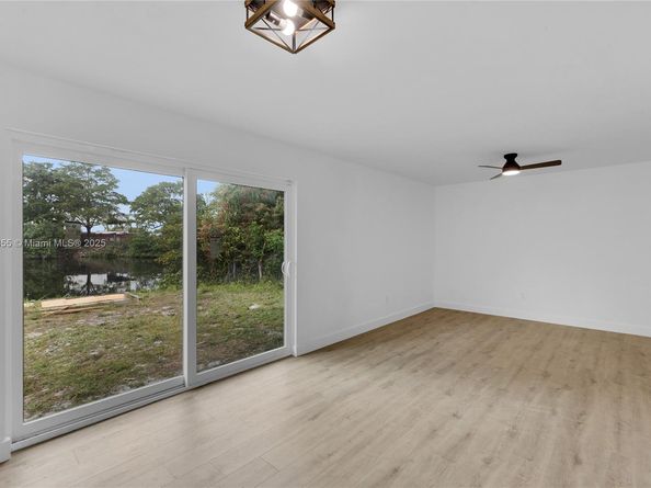 649 NW 24th Ave, Fort Lauderdale FL 33311