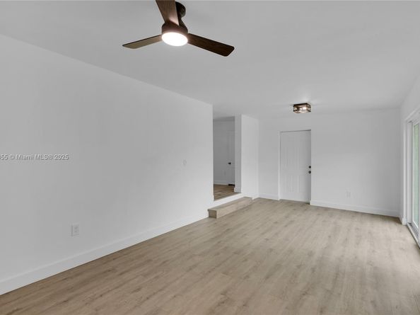 649 NW 24th Ave, Fort Lauderdale FL 33311