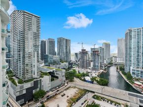 31 SE 5th St 2911, Miami FL 33131