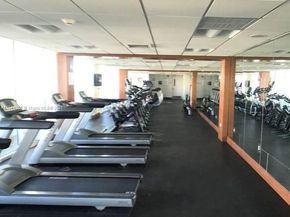 31 SE 5th St 2911, Miami FL 33131