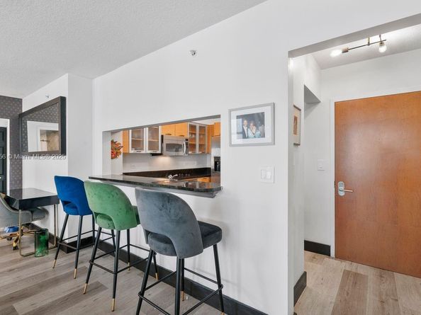 31 SE 5th St 2911, Miami FL 33131