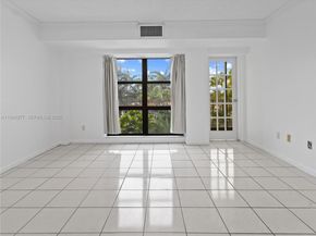 77 Crandon Blvd 3C, Key Biscayne FL 33149