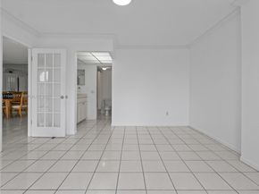 77 Crandon Blvd 3C, Key Biscayne FL 33149