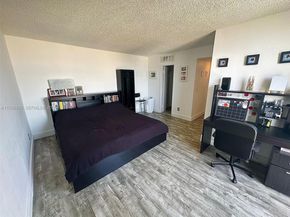 13499 Biscayne Blvd 1013, North Miami FL 33181