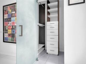 2001 Biscayne Blvd 3213, Miami FL 33137