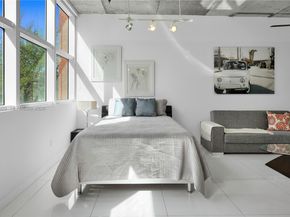 2001 Biscayne Blvd 3213, Miami FL 33137