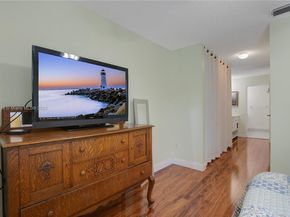 801 NW 156th Ave, Pembroke Pines FL 33028