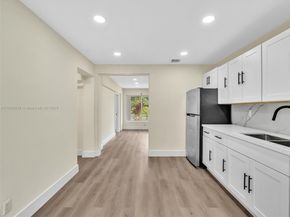 5710 Raleigh St, Hollywood FL 33021