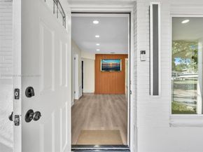 5710 Raleigh St, Hollywood FL 33021