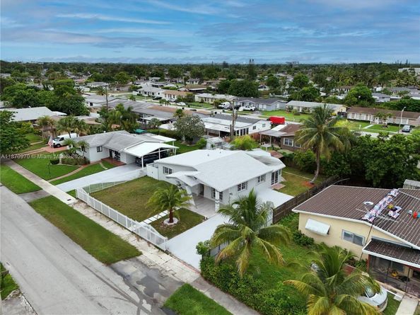 12610 SW 188th Ter, Miami FL 33177