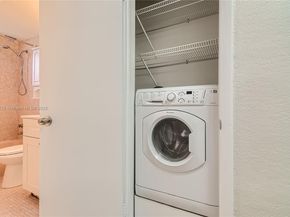 1855 Plunkett St 406, Hollywood FL 33020
