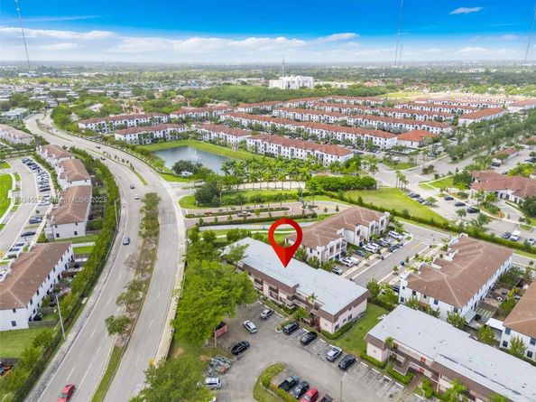 821 NE 207th Ln 1105, Miami FL 33179
