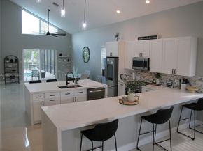 5285 NW 112th Ter, Coral Springs FL 33076