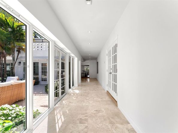 6675 Roxbury Ln, Miami Beach FL 33141