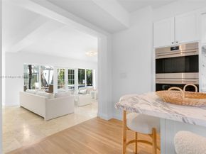 6675 Roxbury Ln, Miami Beach FL 33141