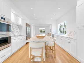 6675 Roxbury Ln, Miami Beach FL 33141