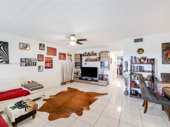 541 Blue Heron Dr