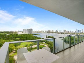 16385 Biscayne Blvd 1601, North Miami Beach FL 33160
