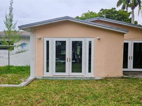 3337 SW 44th Ct, Dania Beach FL 33312