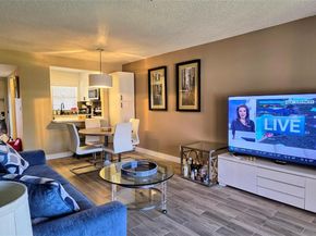9480 Sunrise Lakes Blvd 306, Sunrise FL 33322