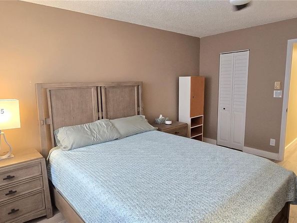 9480 Sunrise Lakes Blvd 306, Sunrise FL 33322