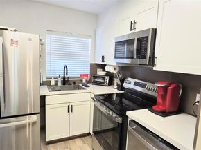 9480 Sunrise Lakes Blvd 306, Sunrise FL 33322