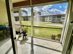 8960 S Hollybrook Blvd 109, Pembroke Pines FL 33025